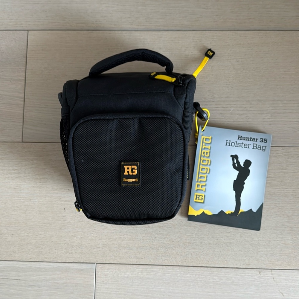 Ruggard Camera Bag - Ruggard Hunter Holster Bag - Ruggard PHB-135B - NWT